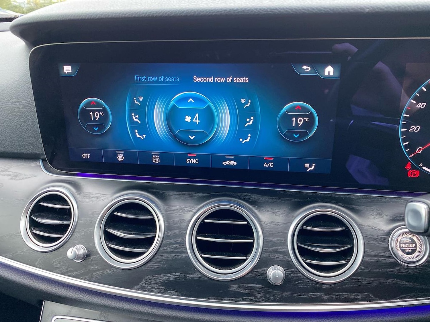 Used Mercedes-Benz E Class 2023 for sale - 76422351: Photo 12