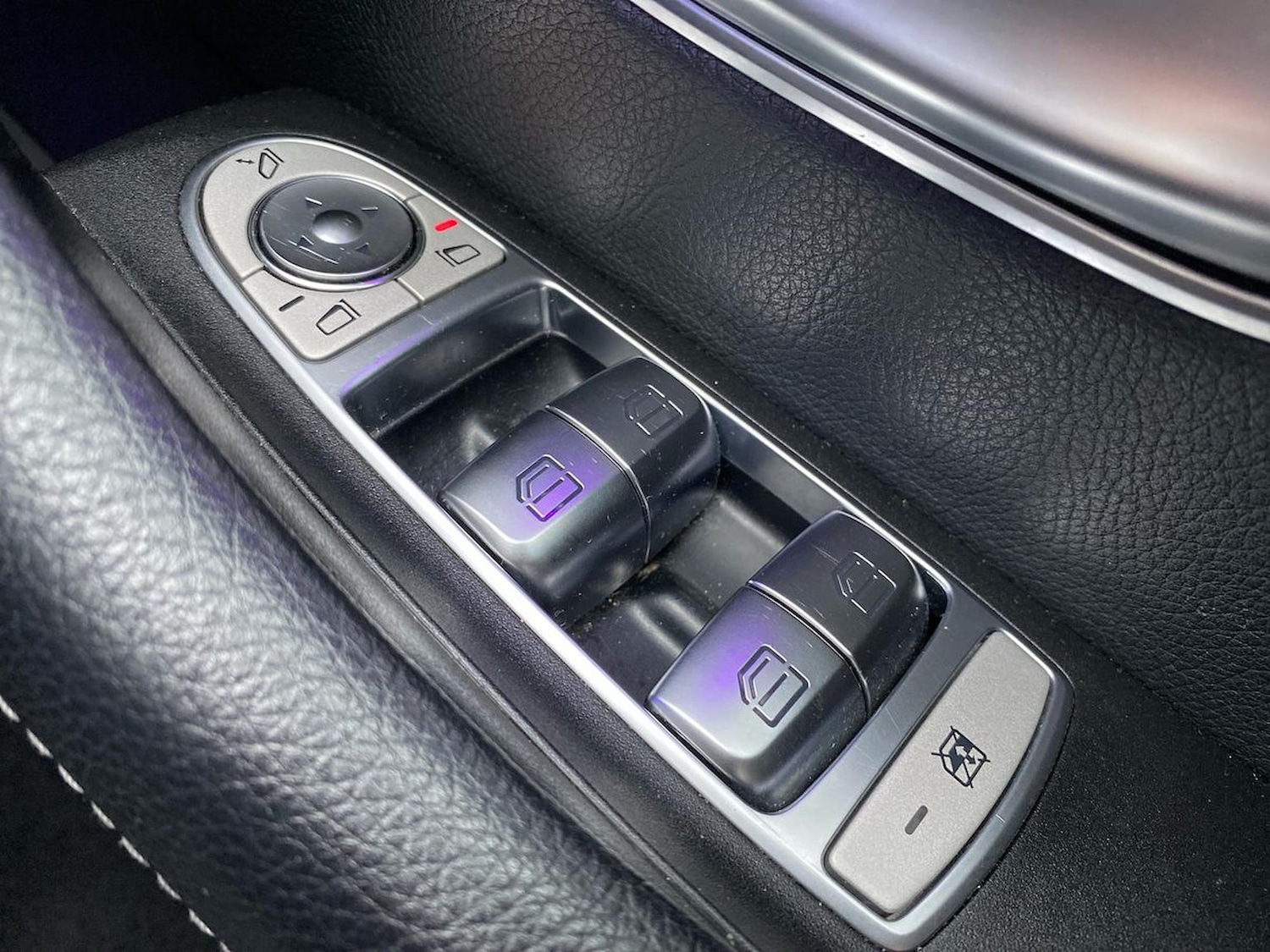 Used Mercedes-Benz E Class 2023 for sale - 76422351: Photo 21