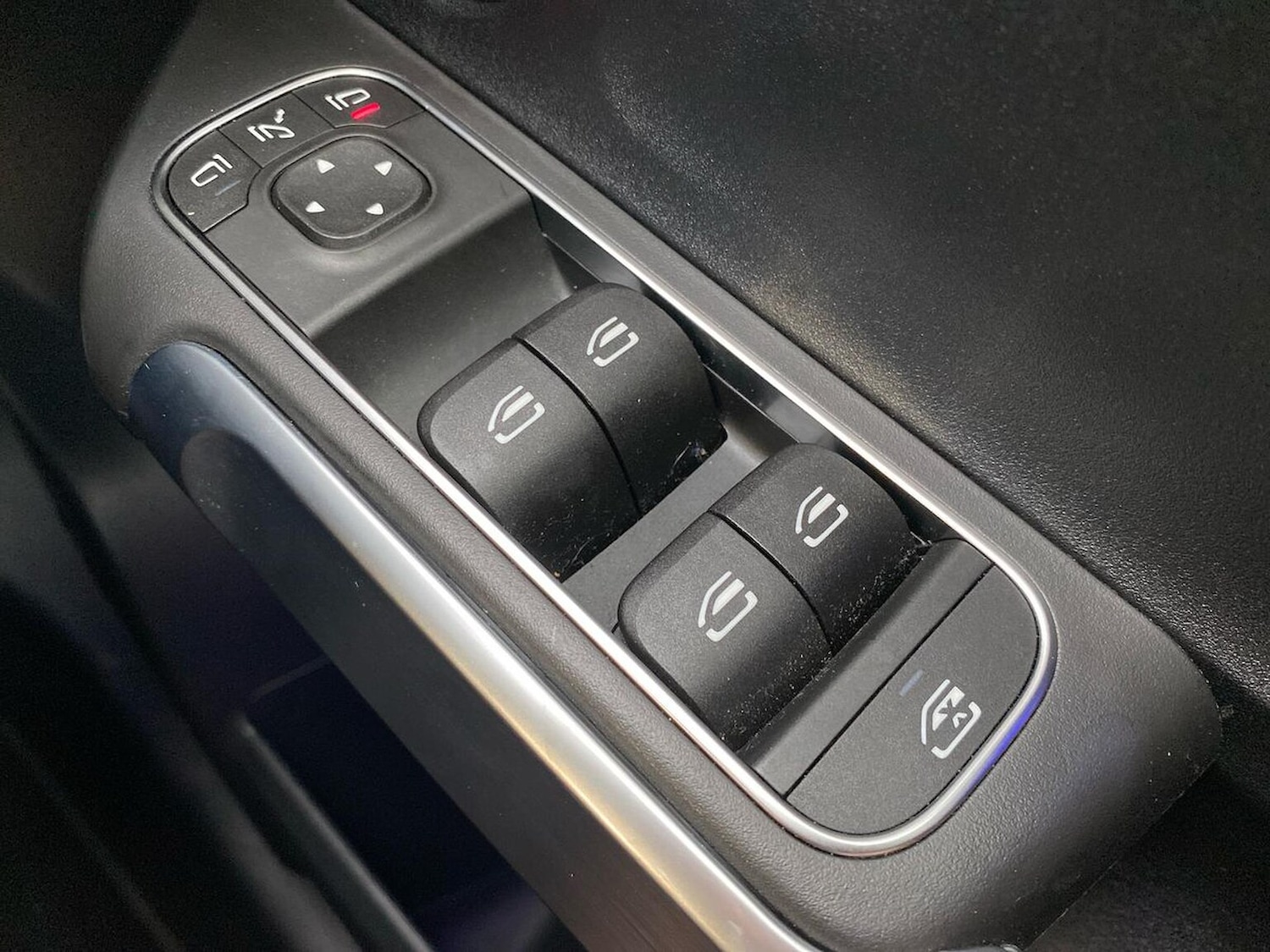 Used Mercedes-Benz GLB 2024 for sale - 76382670: Photo 21