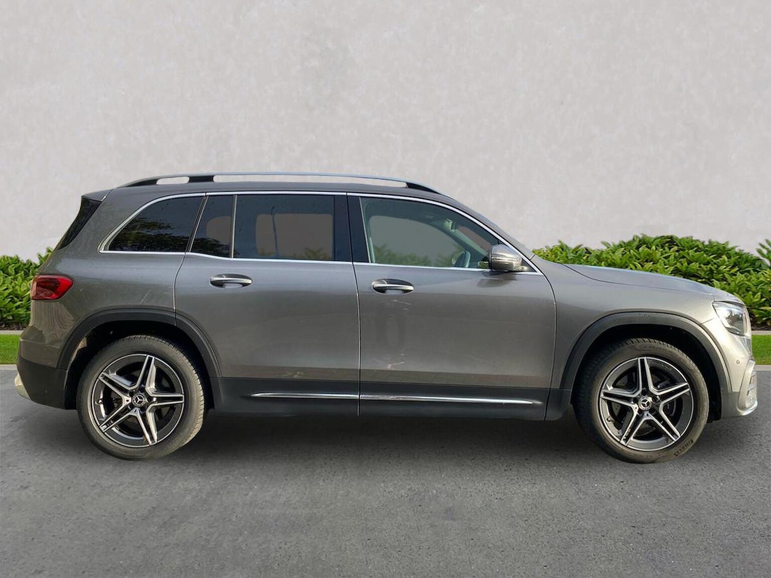 Used Mercedes-Benz GLB 2024 for sale - 76382670: Photo 3