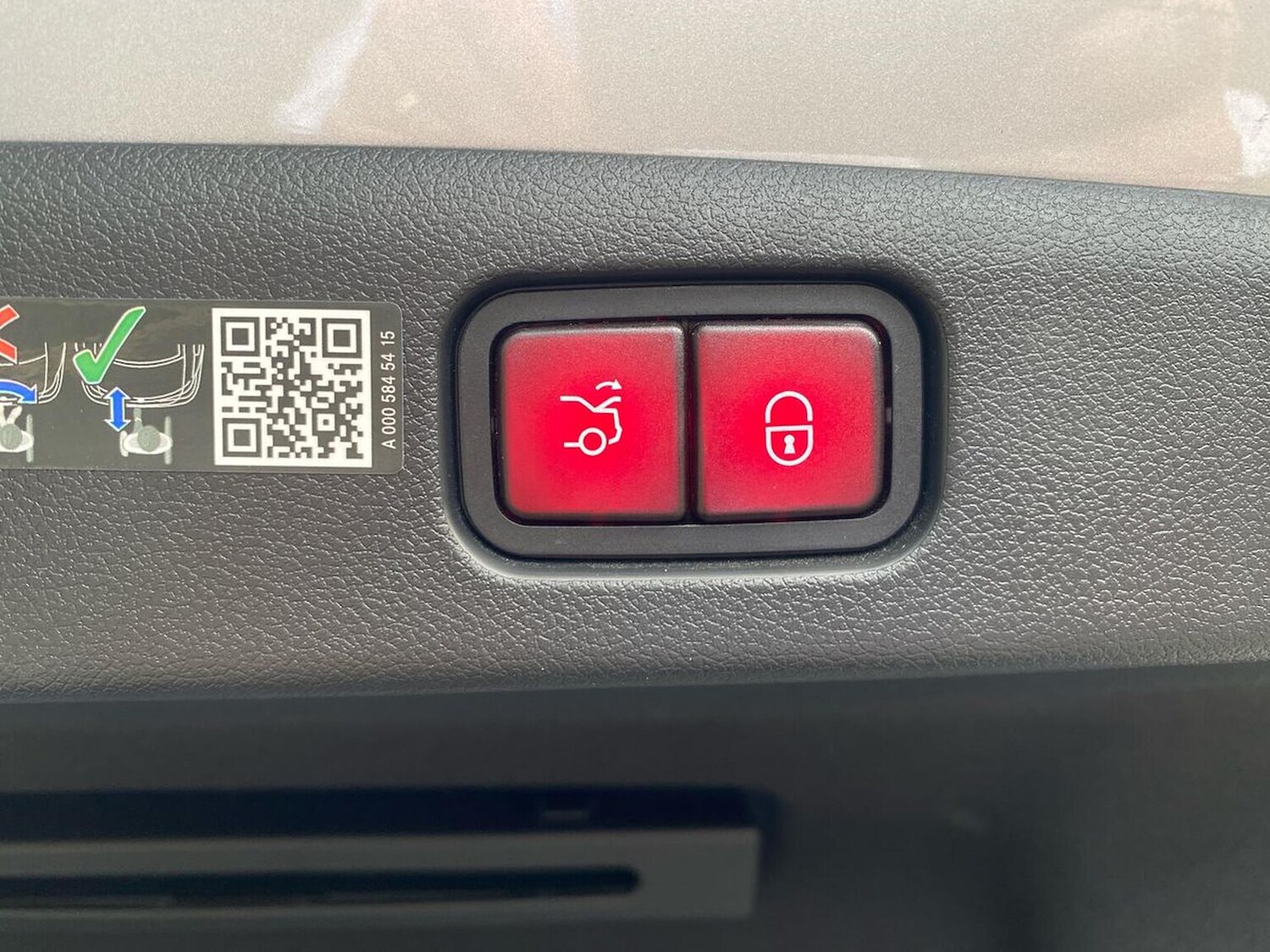 Used Mercedes-Benz E Class 2024 for sale - 76541908: Photo 35