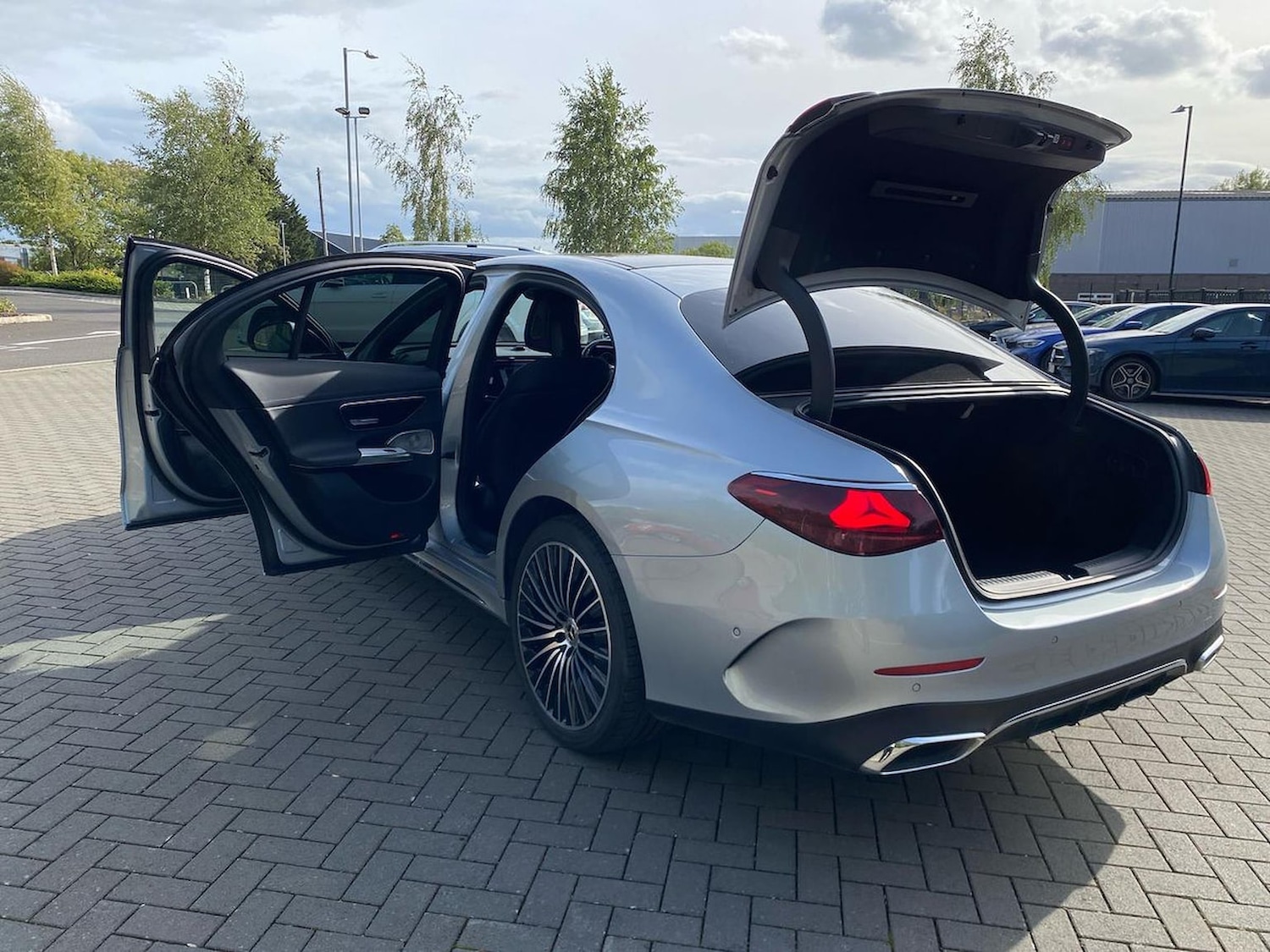 Used Mercedes-Benz E Class 2024 for sale - 76541908: Photo 40