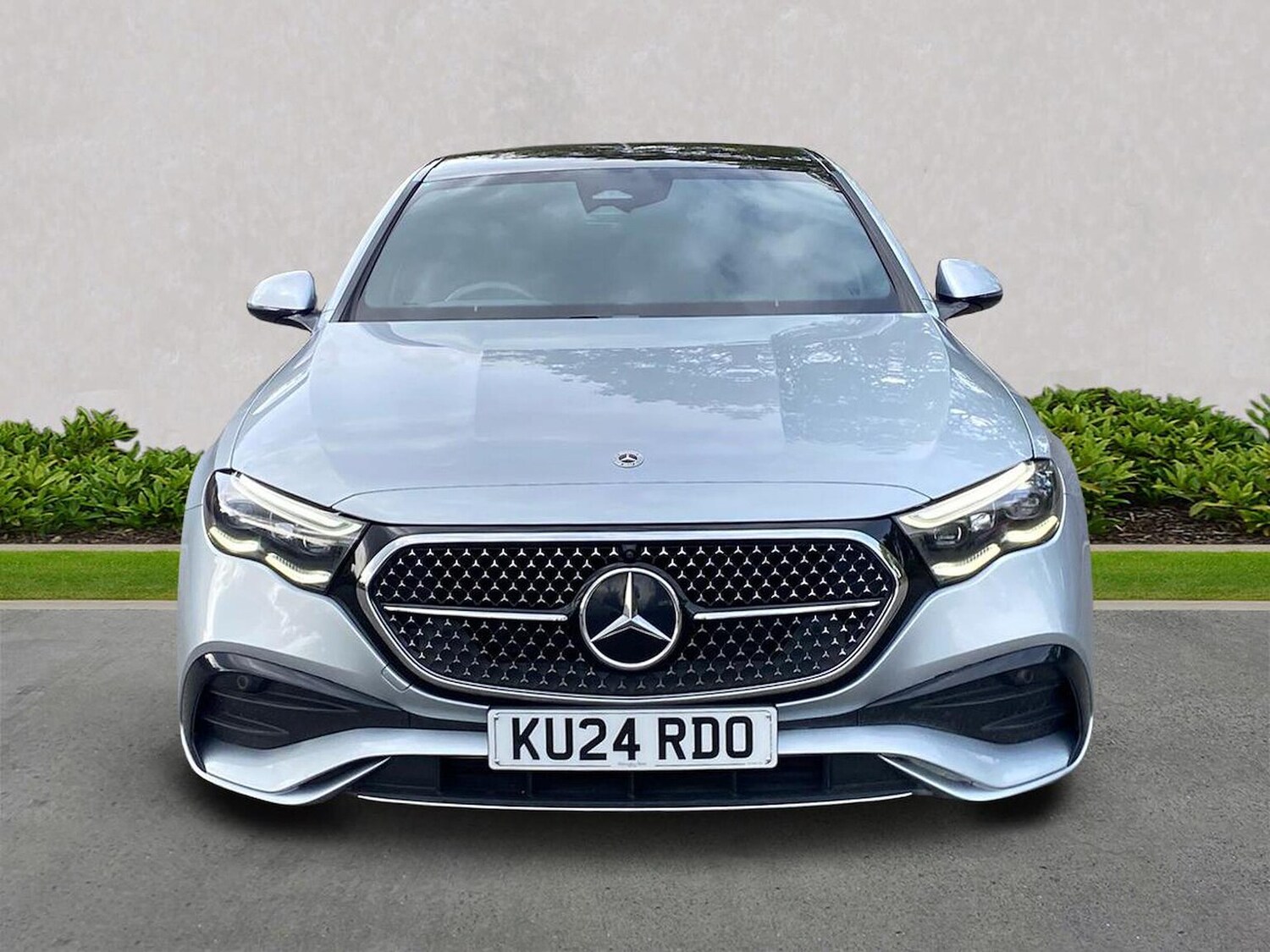 Used Mercedes-Benz E Class 2024 for sale - 76541908: Photo 5