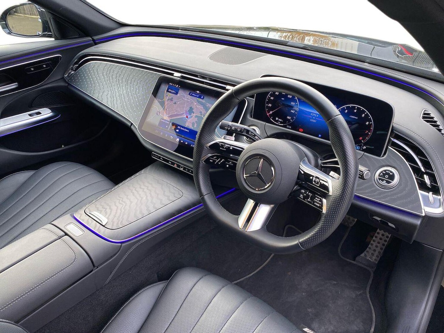 Used Mercedes-Benz E Class 2025 for sale - 76830679: Photo 15