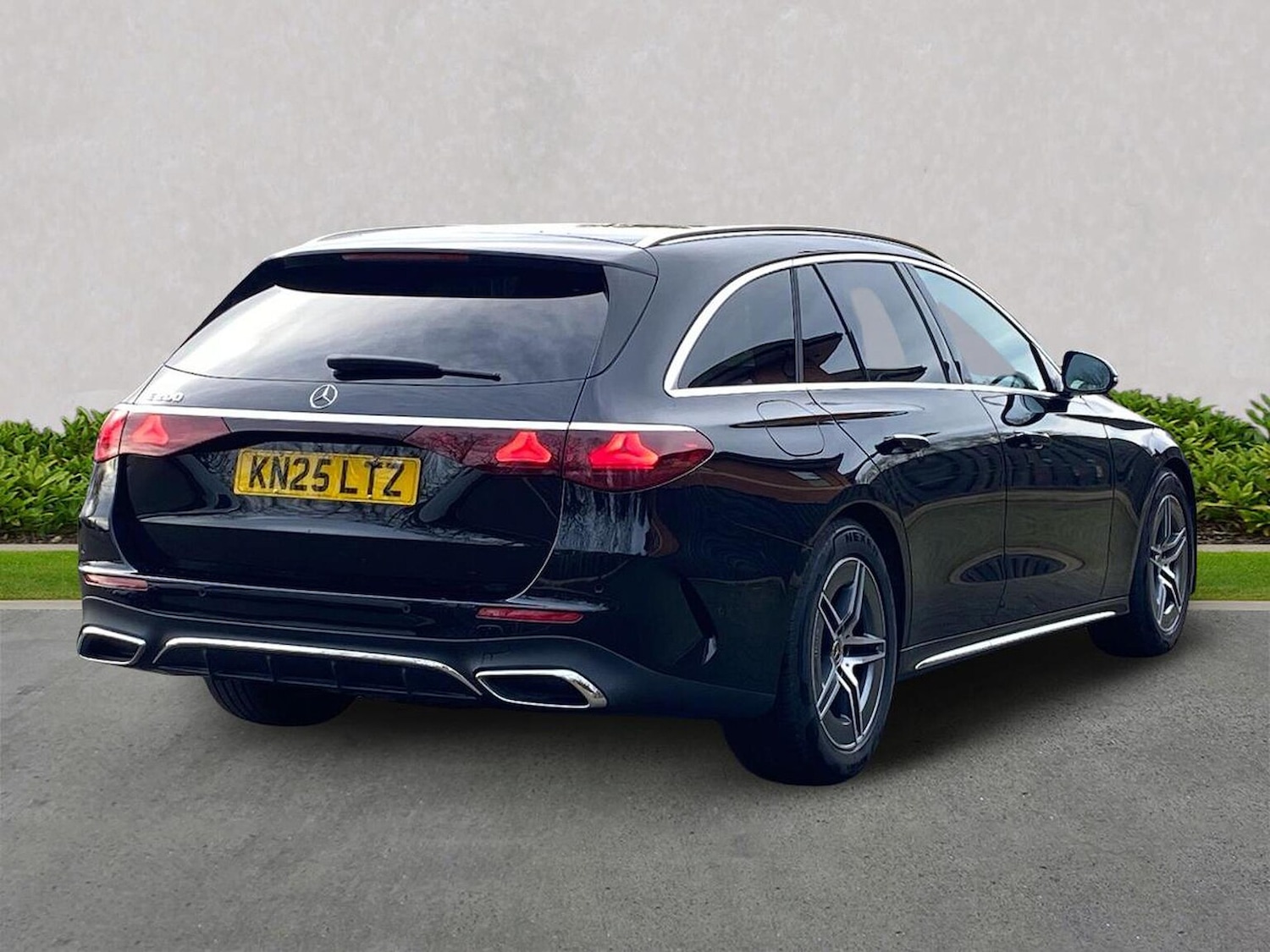 Used Mercedes-Benz E Class 2025 for sale - 76830679: Photo 18