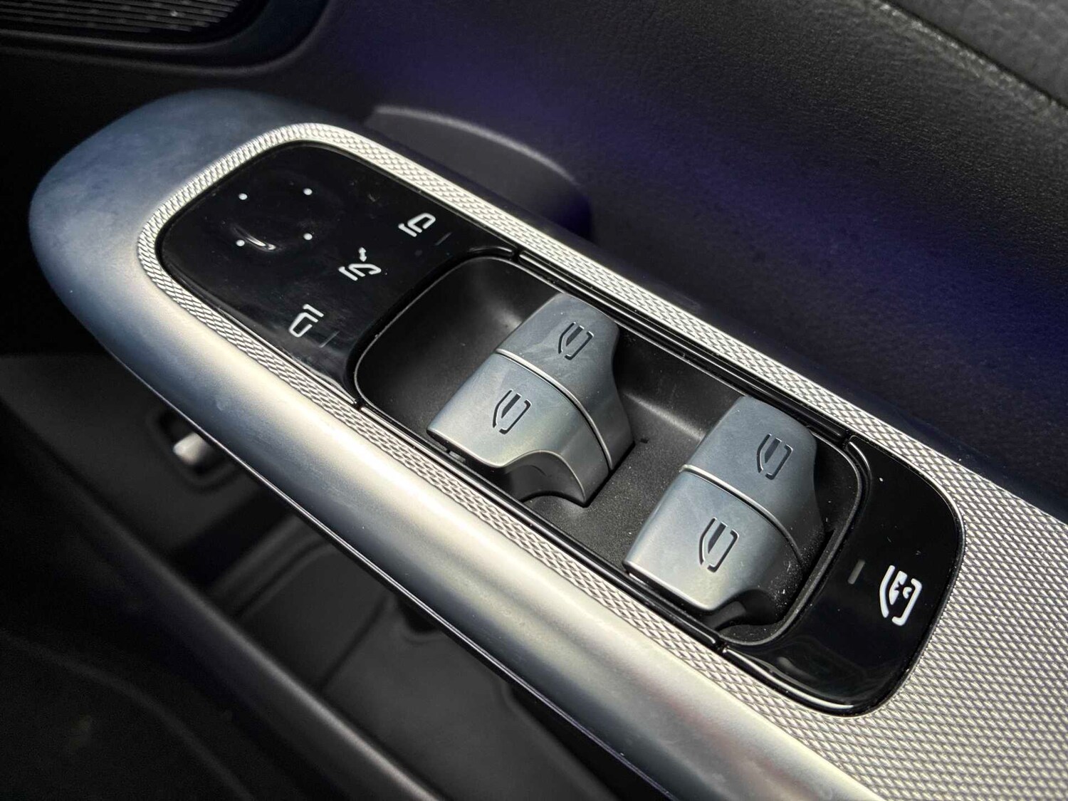 Used Mercedes-Benz GLC 2024 for sale - 77584644: Photo 21