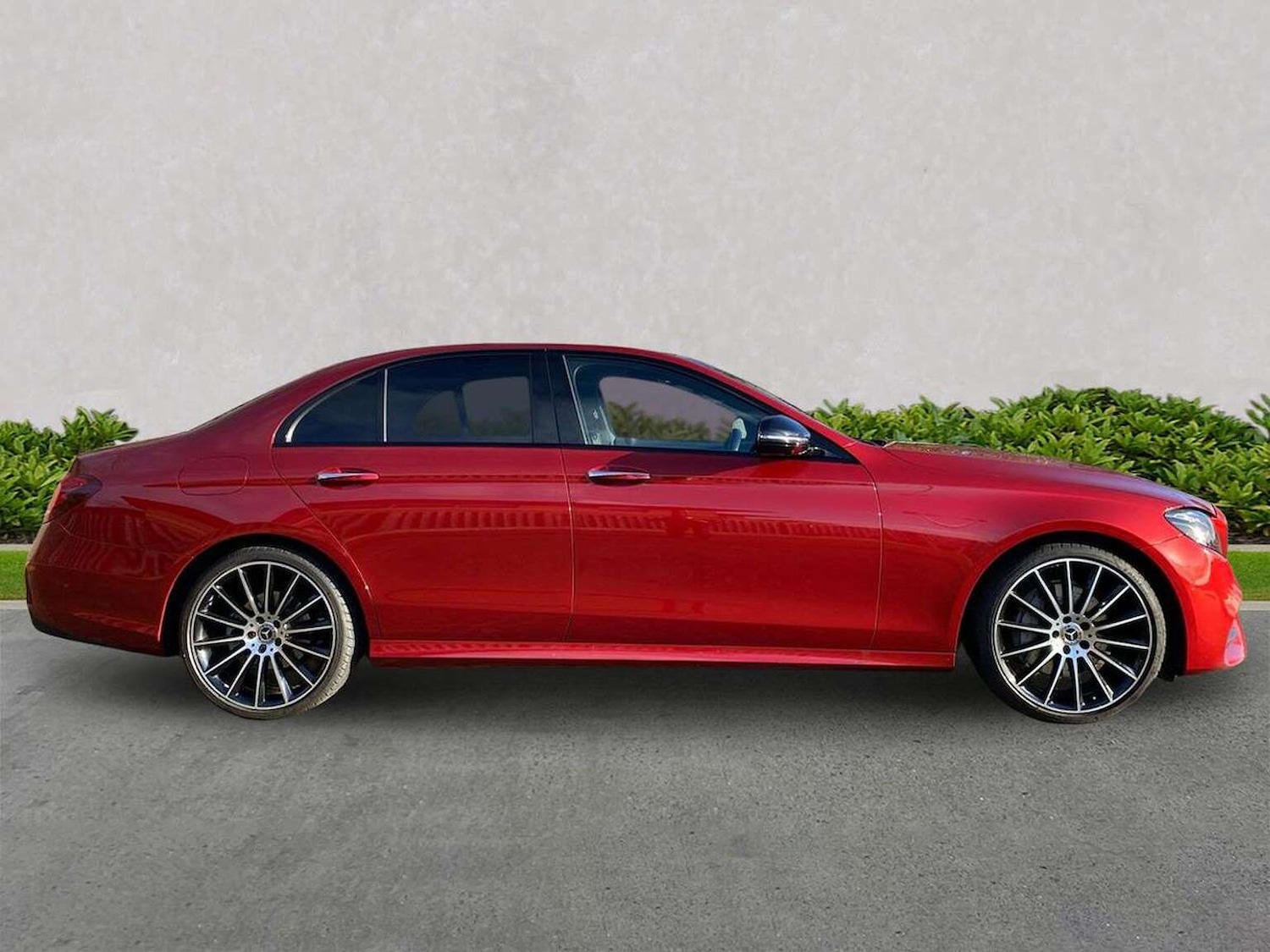 Used Mercedes-Benz E Class 2019 for sale - 77572923: Photo 3