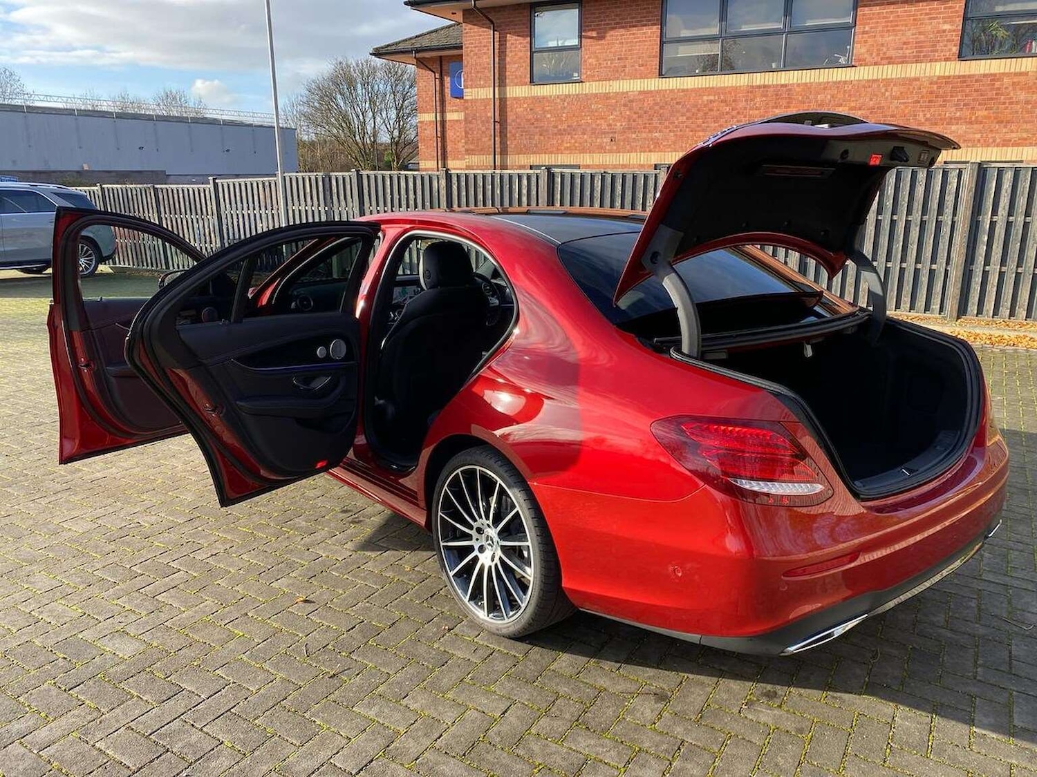 Used Mercedes-Benz E Class 2019 for sale - 77572923: Photo 40