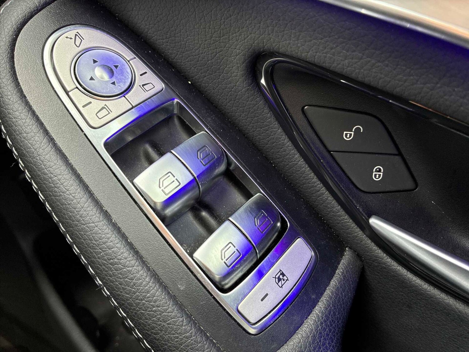 Used Mercedes-Benz GLC 2022 for sale - 78192582: Photo 36