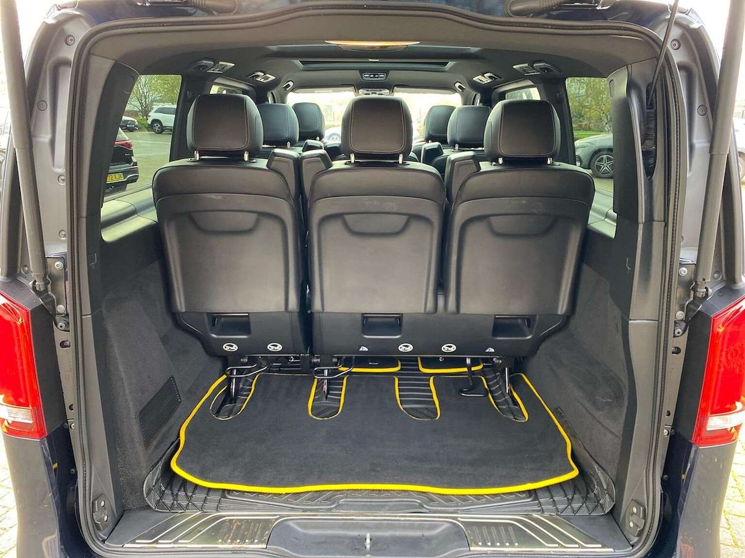 Used Mercedes-Benz V-Class 2022 for sale - 77572922: Photo 17