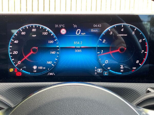 Used Mercedes-Benz CLA 2022 for sale - 76316461: Photo 10