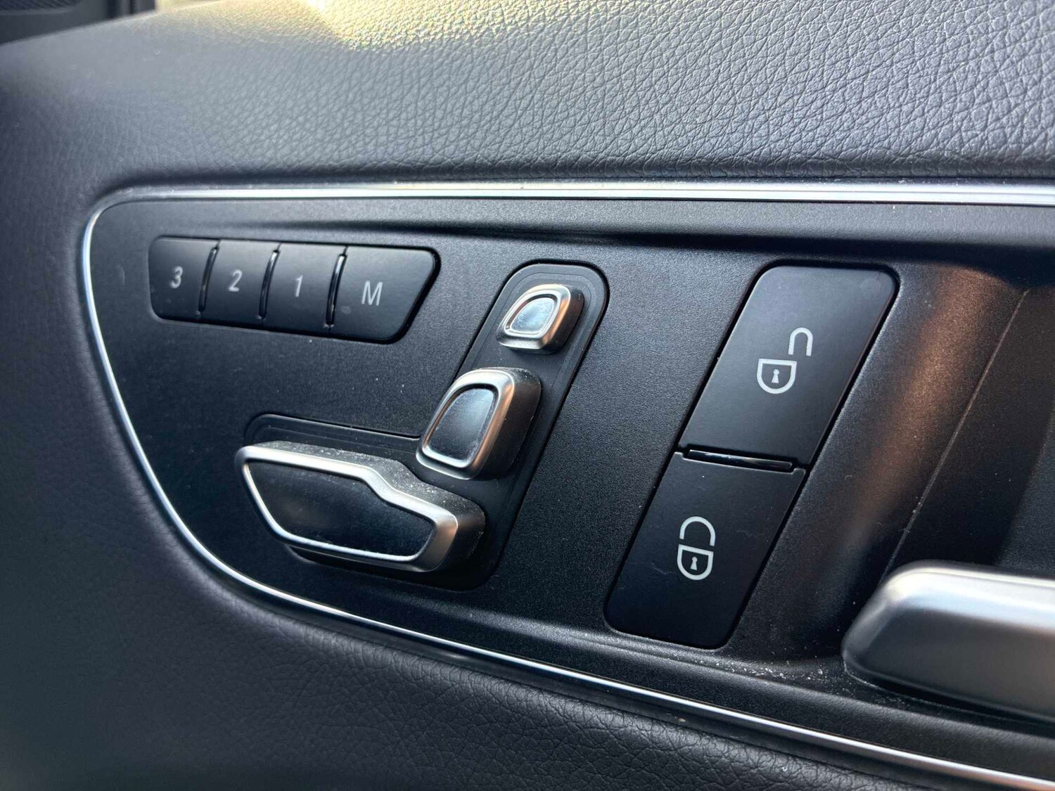 Used Mercedes-Benz A-Class 2018 for sale - 78193654: Photo 34