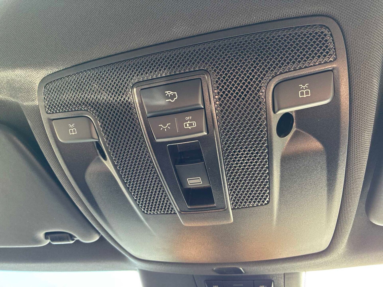 Used Mercedes-Benz A-Class 2018 for sale - 78193654: Photo 37