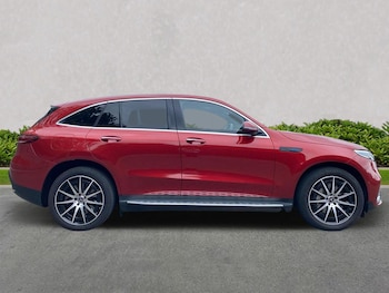 Used Mercedes-Benz EQC 2020 for sale - 75490447: Photo