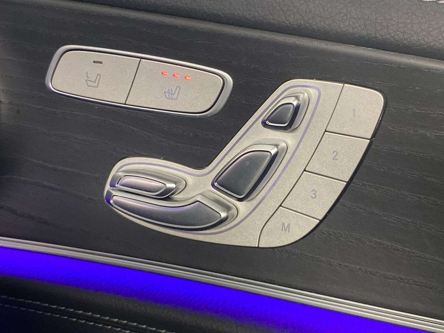 Used Mercedes-Benz E Class 2019 for sale - 77837056: Photo 35