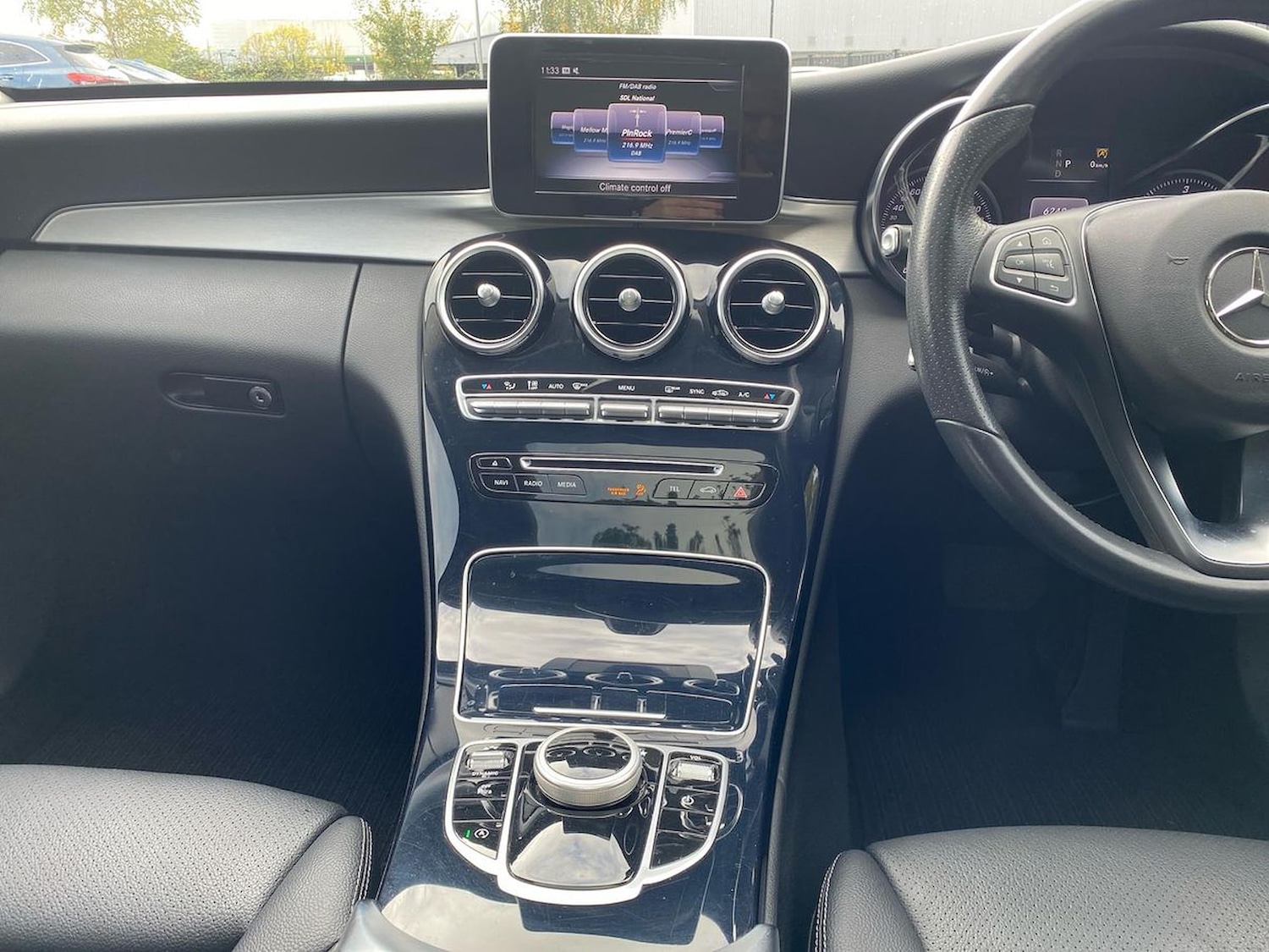 Used Mercedes-Benz C Class 2018 for sale - 76402434: Photo 13