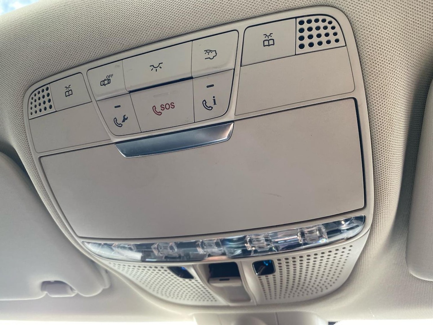 Used Mercedes-Benz C Class 2018 for sale - 76402434: Photo 14