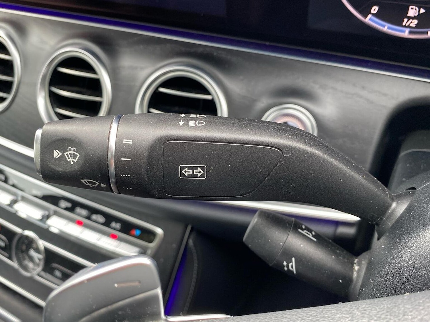 Used Mercedes-Benz E Class 2019 for sale - 76412453: Photo 28