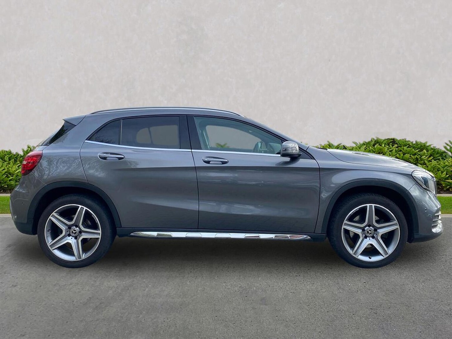 Used Mercedes-Benz GLA 2018 for sale - 76455175: Photo 3
