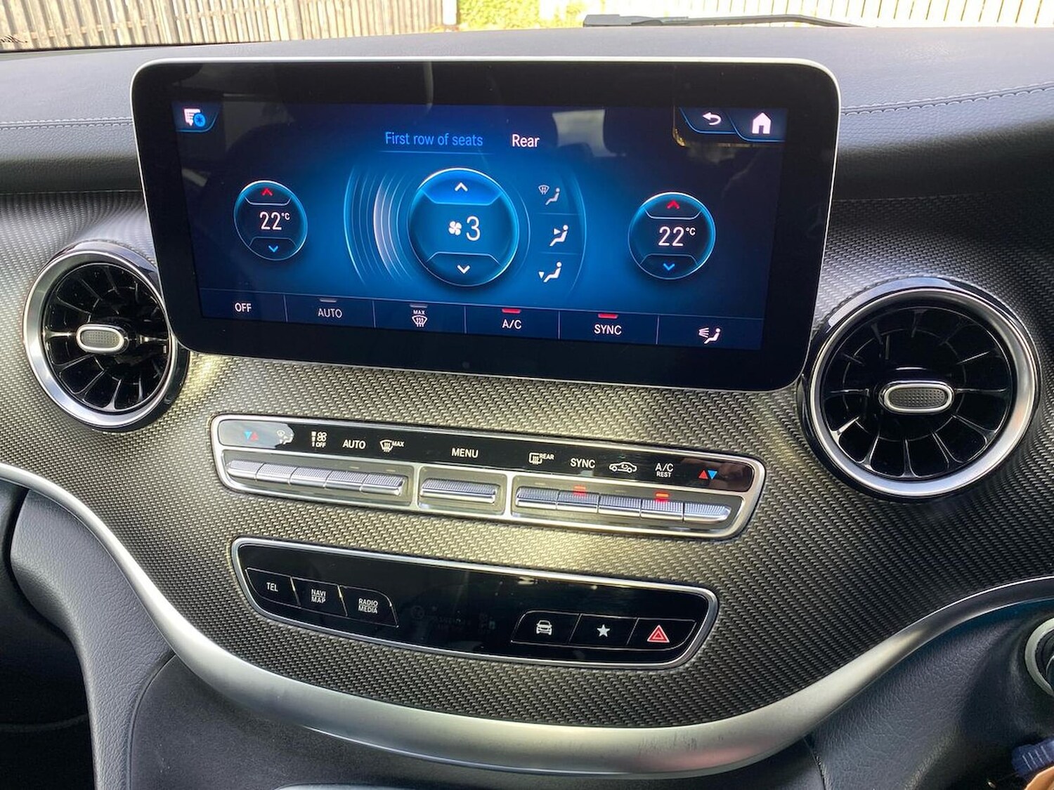 Used Mercedes-Benz V-Class 2022 for sale - 77488308: Photo 12