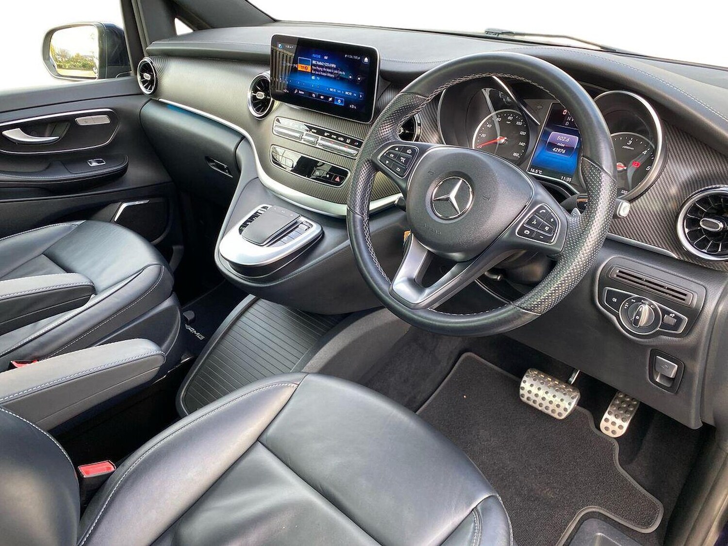 Used Mercedes-Benz V-Class 2022 for sale - 77488308: Photo 15