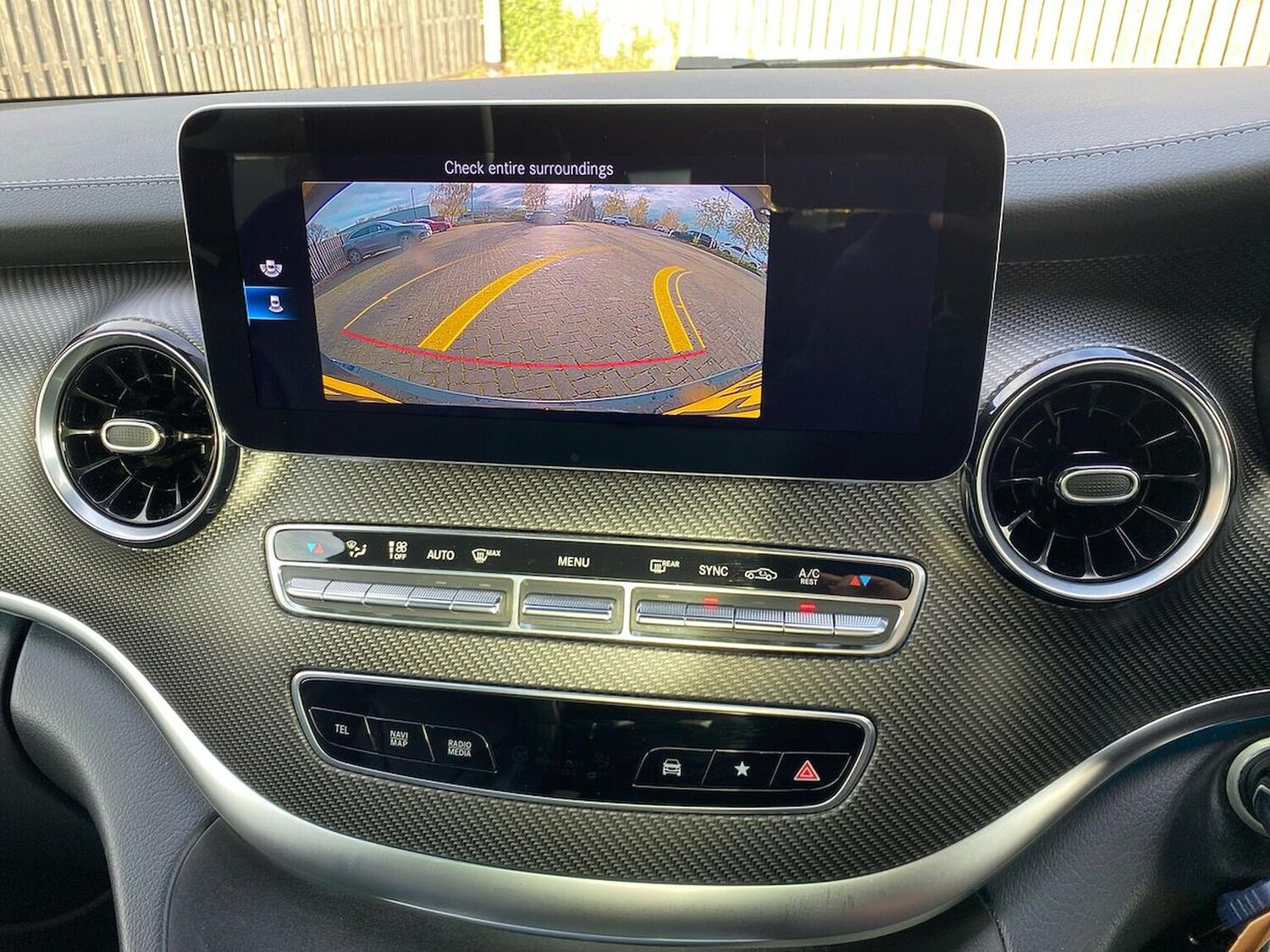 Used Mercedes-Benz V-Class 2022 for sale - 77488308: Photo 23