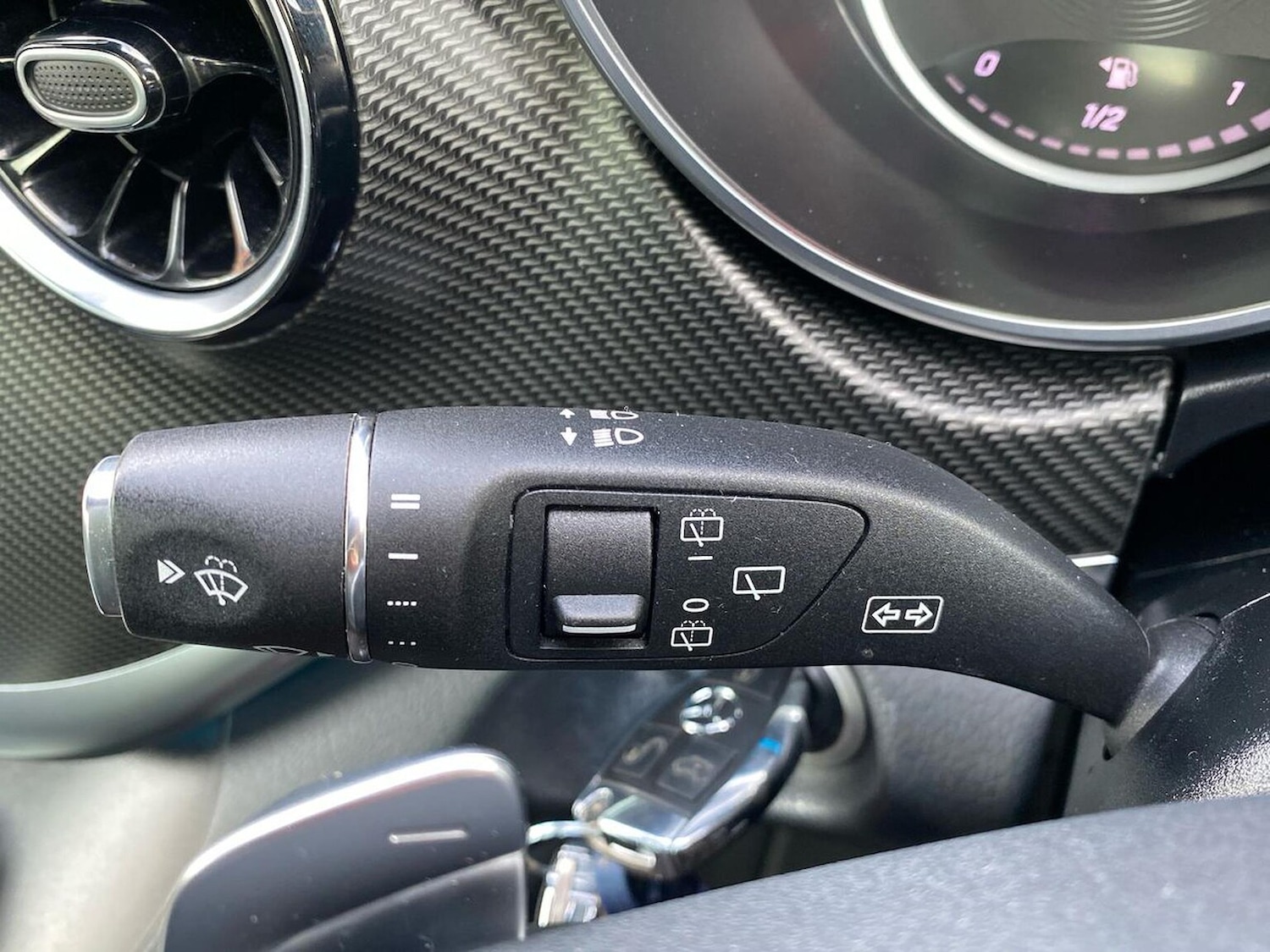 Used Mercedes-Benz V-Class 2022 for sale - 77488308: Photo 28