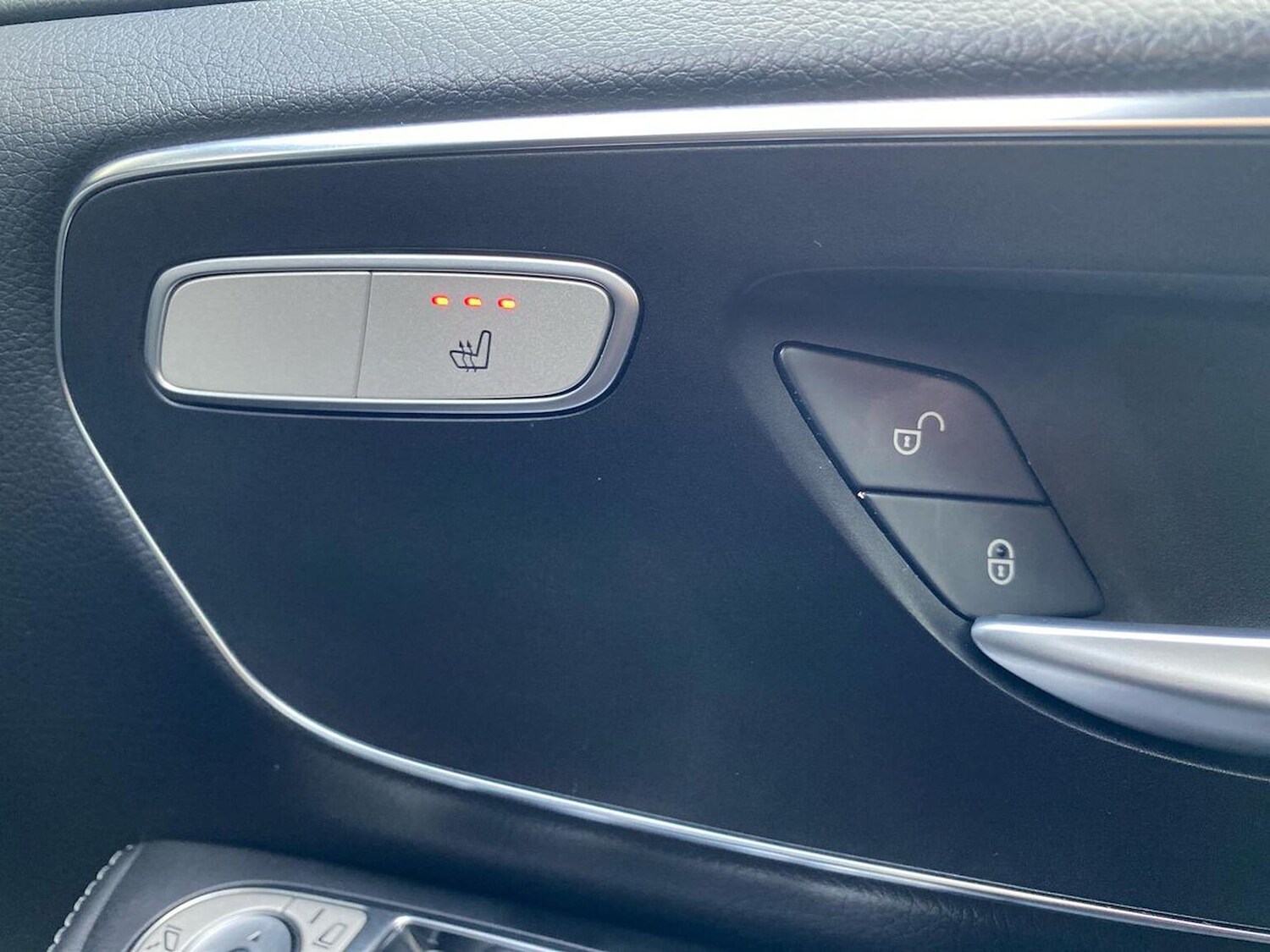 Used Mercedes-Benz V-Class 2022 for sale - 77488308: Photo 30