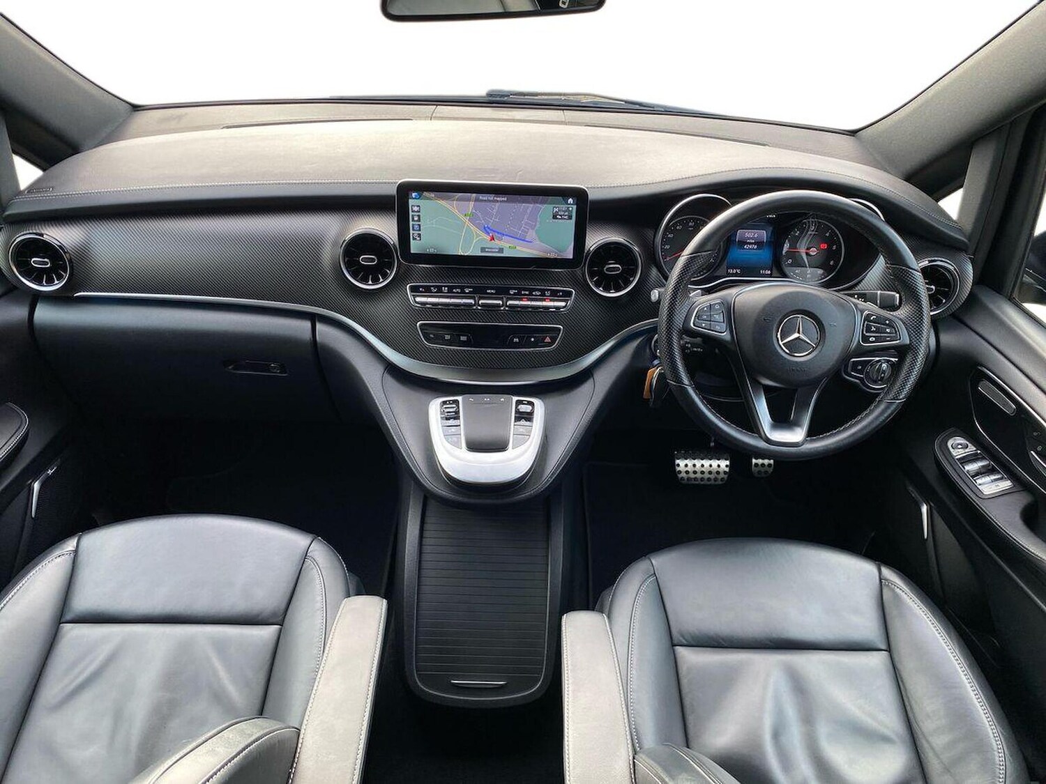 Used Mercedes-Benz V-Class 2022 for sale - 77488308: Photo 8