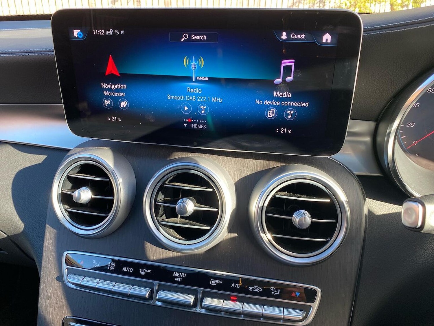Used Mercedes-Benz GLC 2023 for sale - 76365084: Photo 11