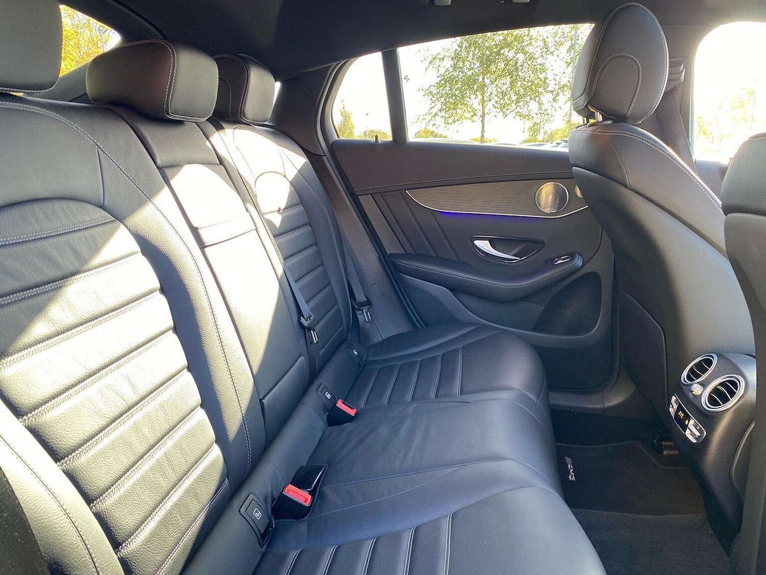 Used Mercedes-Benz GLC 2023 for sale - 76365084: Photo 16