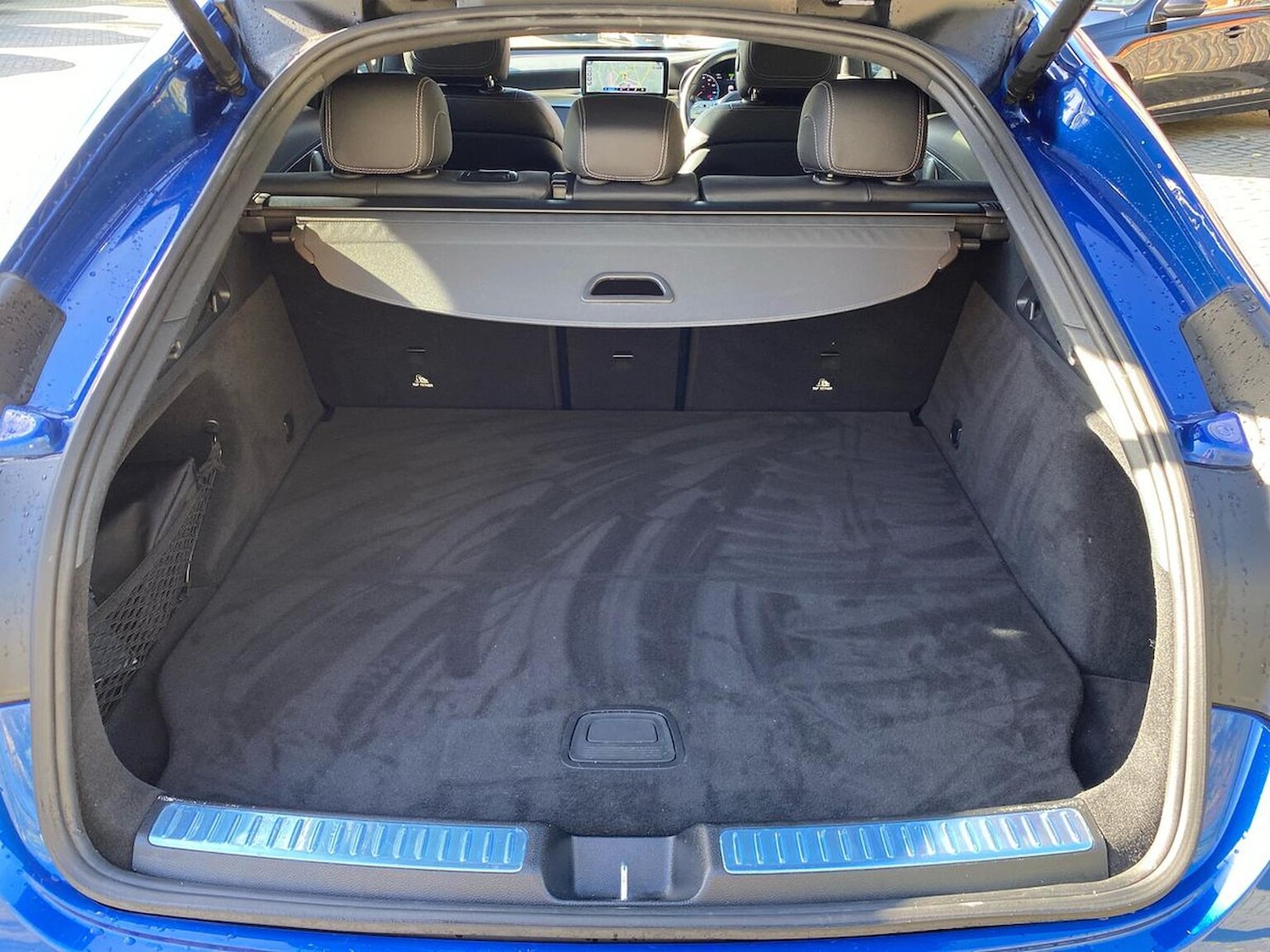 Used Mercedes-Benz GLC 2023 for sale - 76365084: Photo 17
