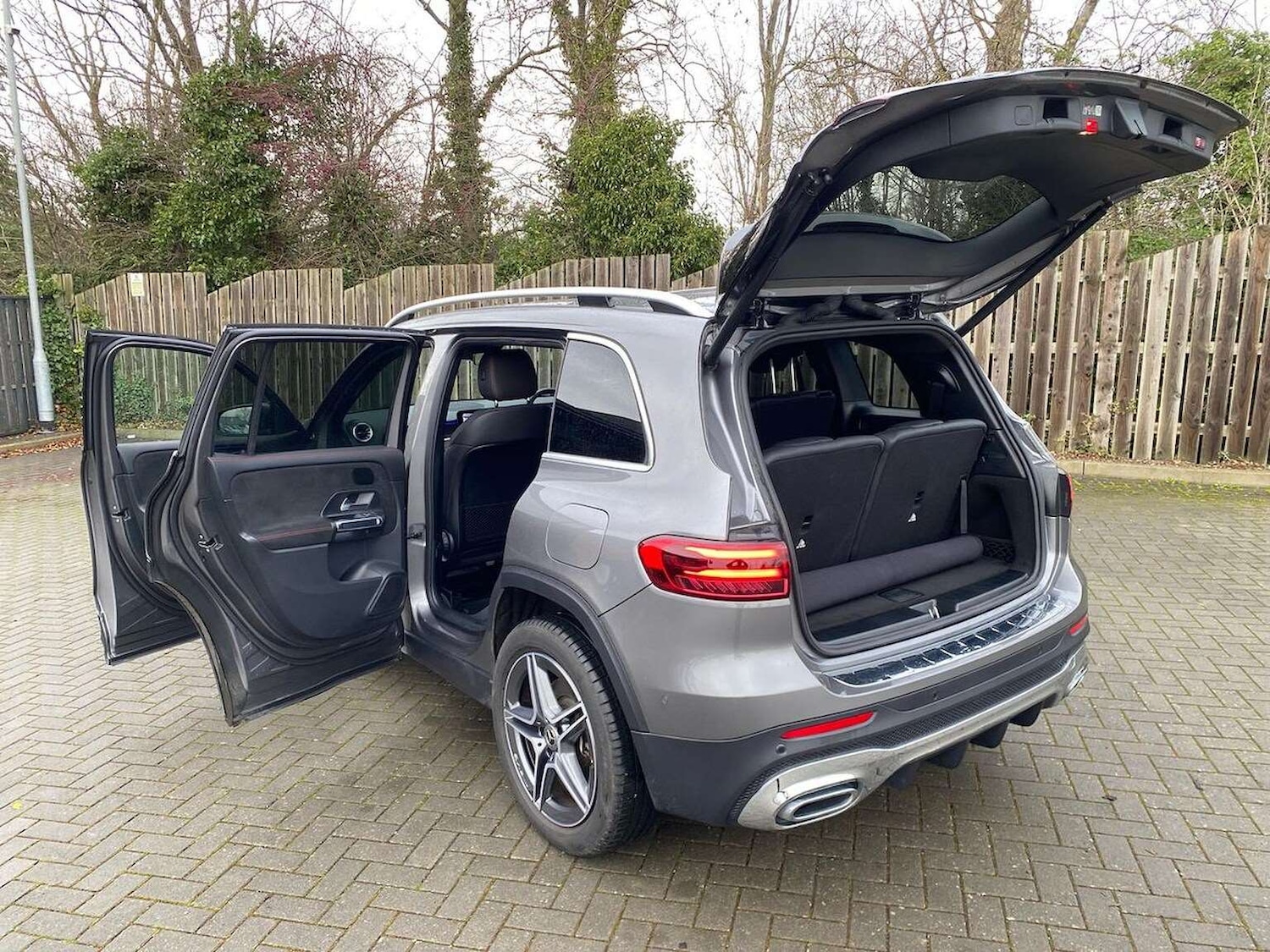 Used Mercedes-Benz GLB 2024 for sale - 77954093: Photo 40