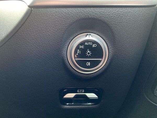 Used Mercedes-Benz C Class 2023 for sale - 76324653: Photo 22