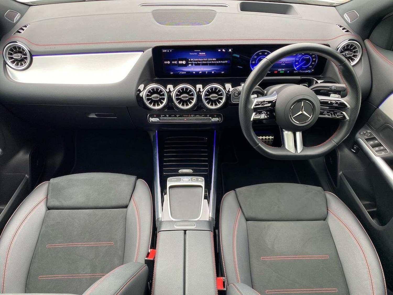 Used Mercedes-Benz EQA 2024 for sale - 76114364: Photo 8