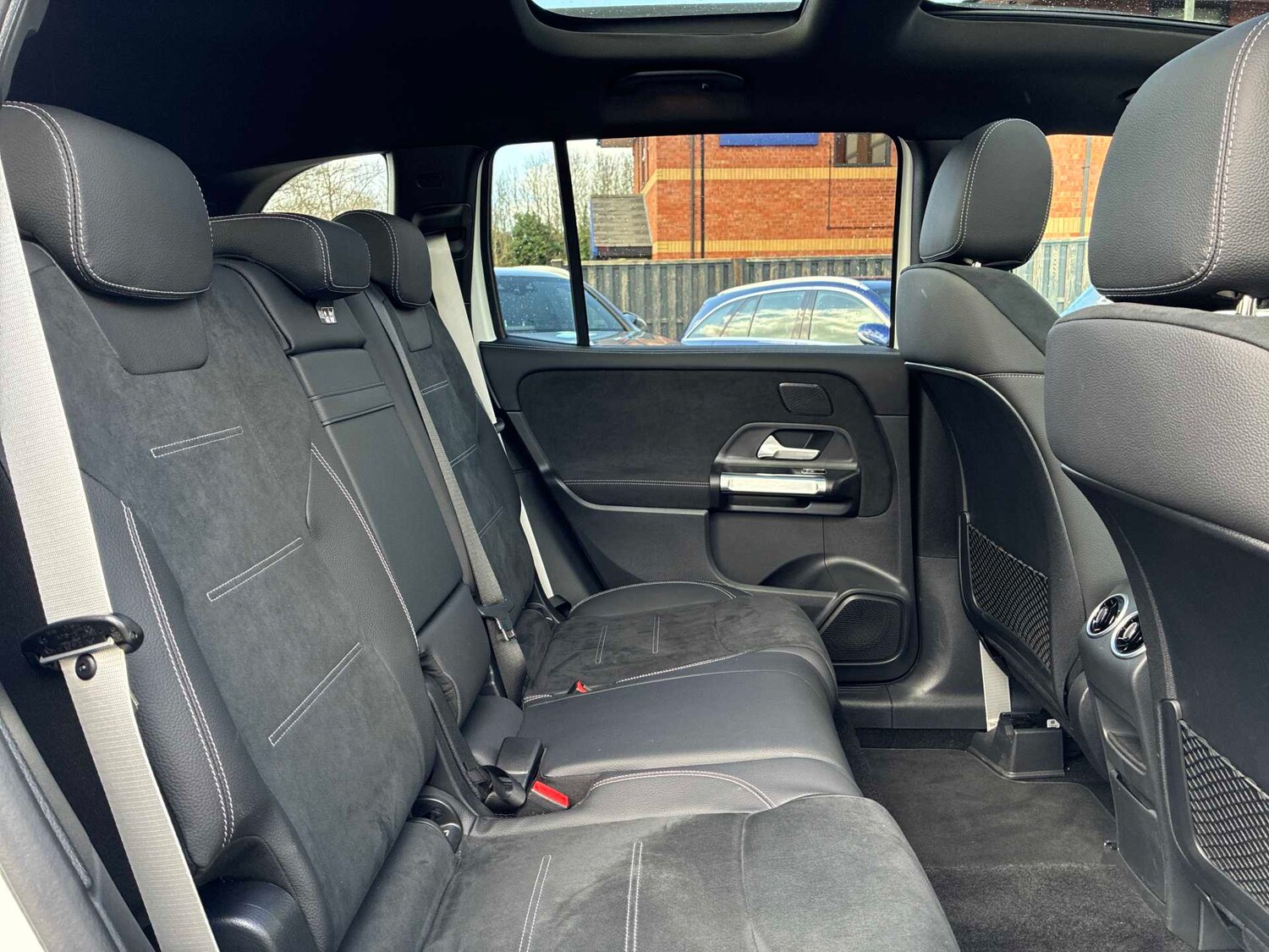 Used Mercedes-Benz GLB 2025 for sale - 78191580: Photo 16