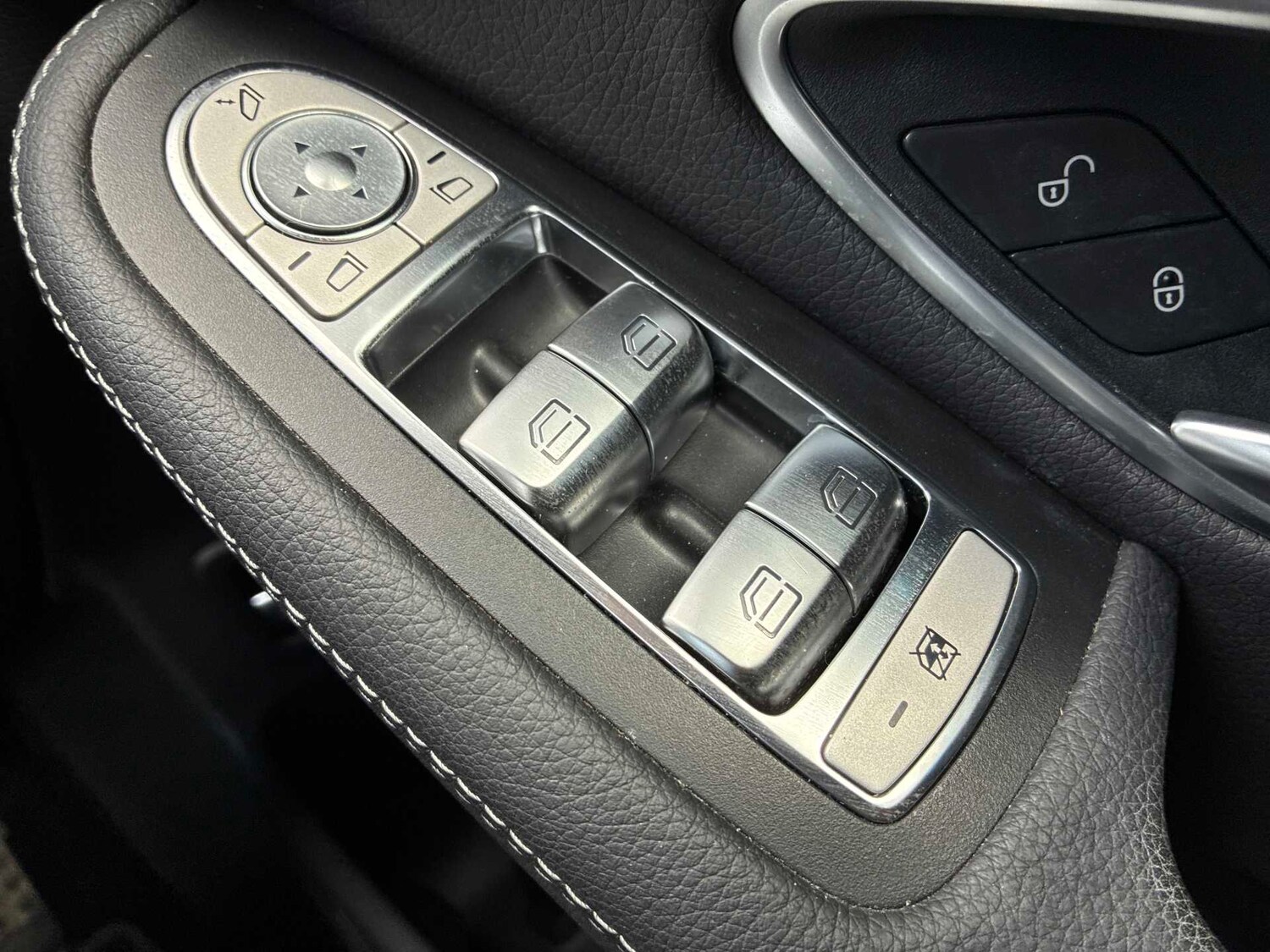 Used Mercedes-Benz EQC 2023 for sale - 78193786: Photo 21