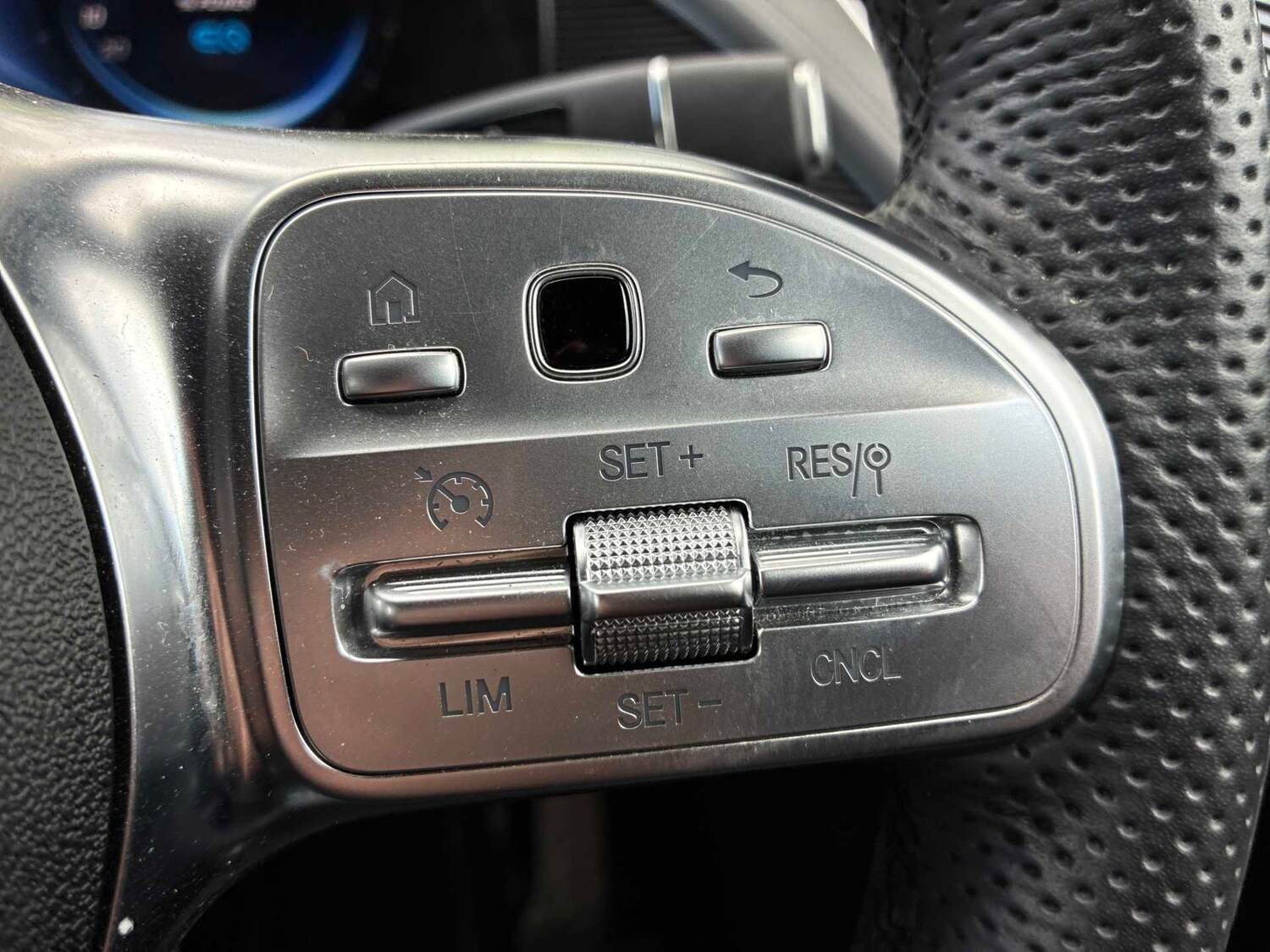 Used Mercedes-Benz EQC 2023 for sale - 78193786: Photo 23