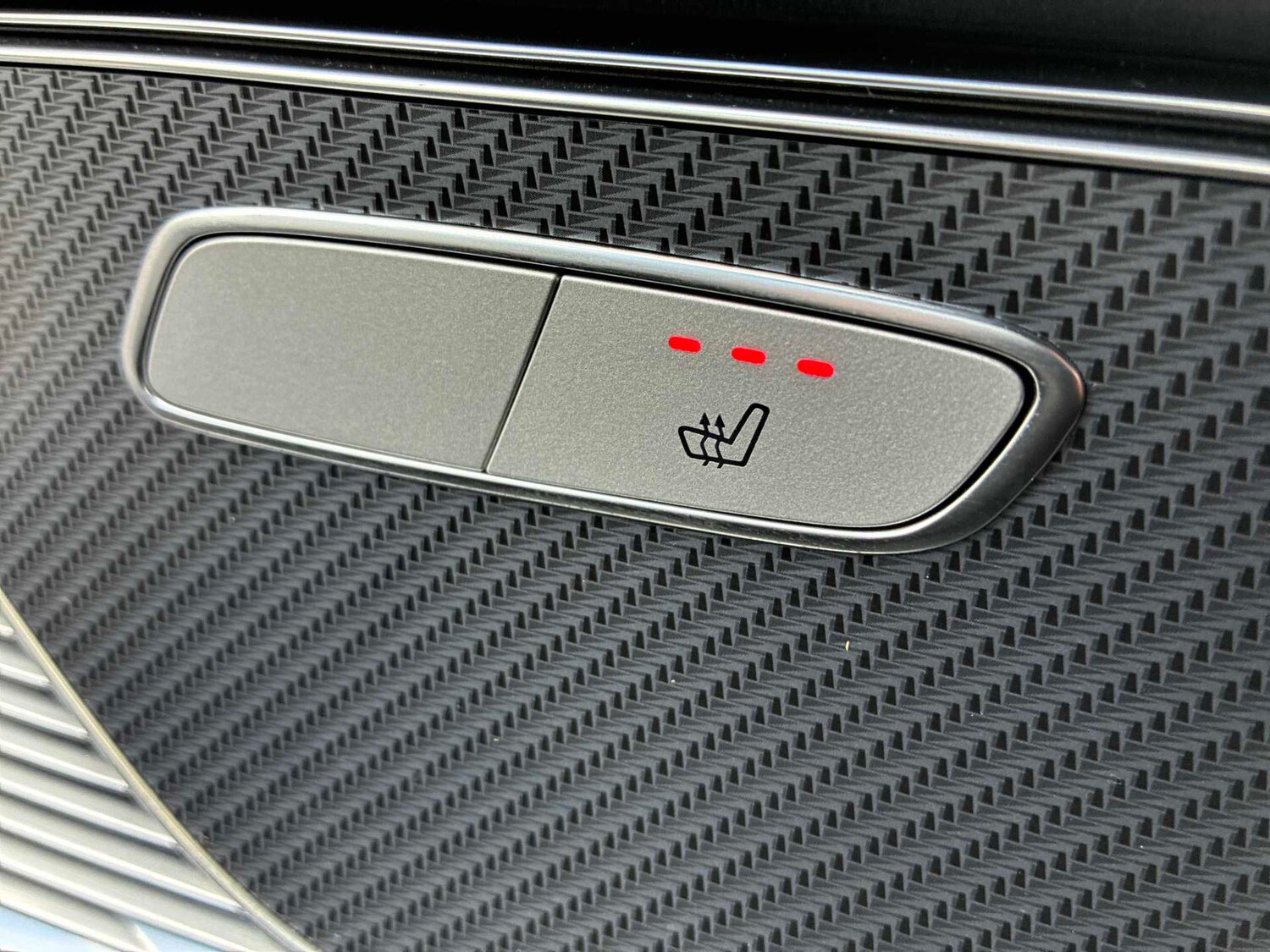 Used Mercedes-Benz EQC 2023 for sale - 78193786: Photo 29