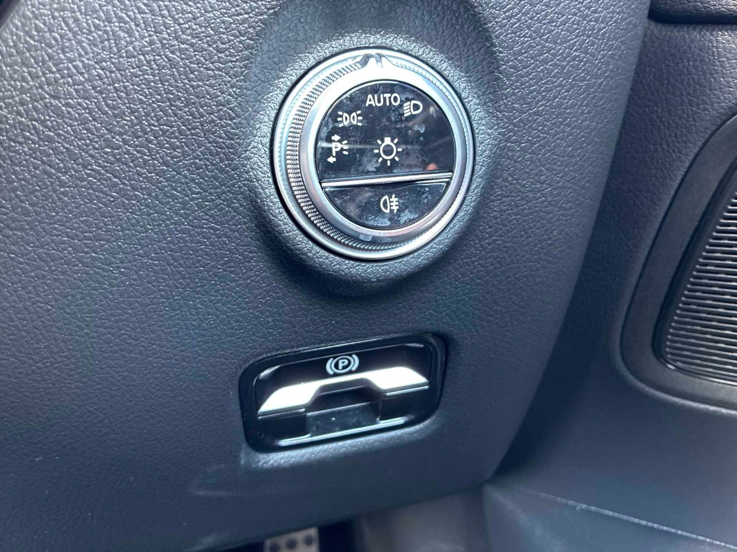 Used Mercedes-Benz CLE 2024 for sale - 78196433: Photo 43