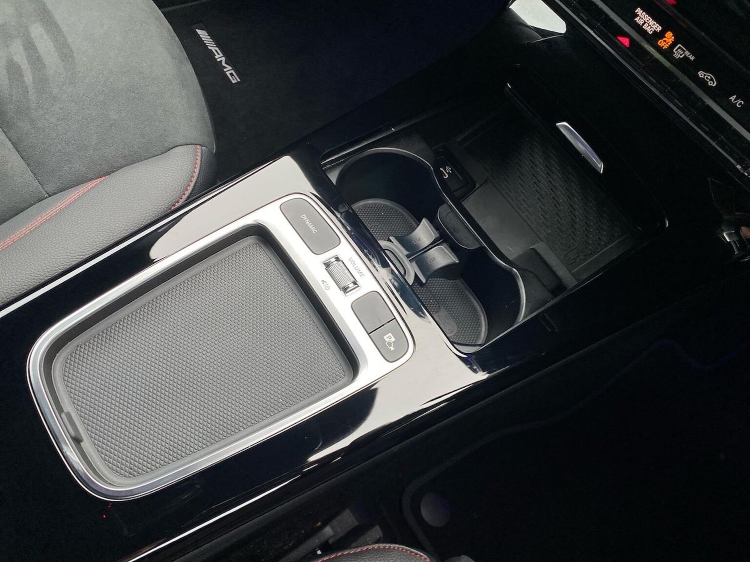 Used Mercedes-Benz CLA 2024 for sale - 76157140: Photo 32