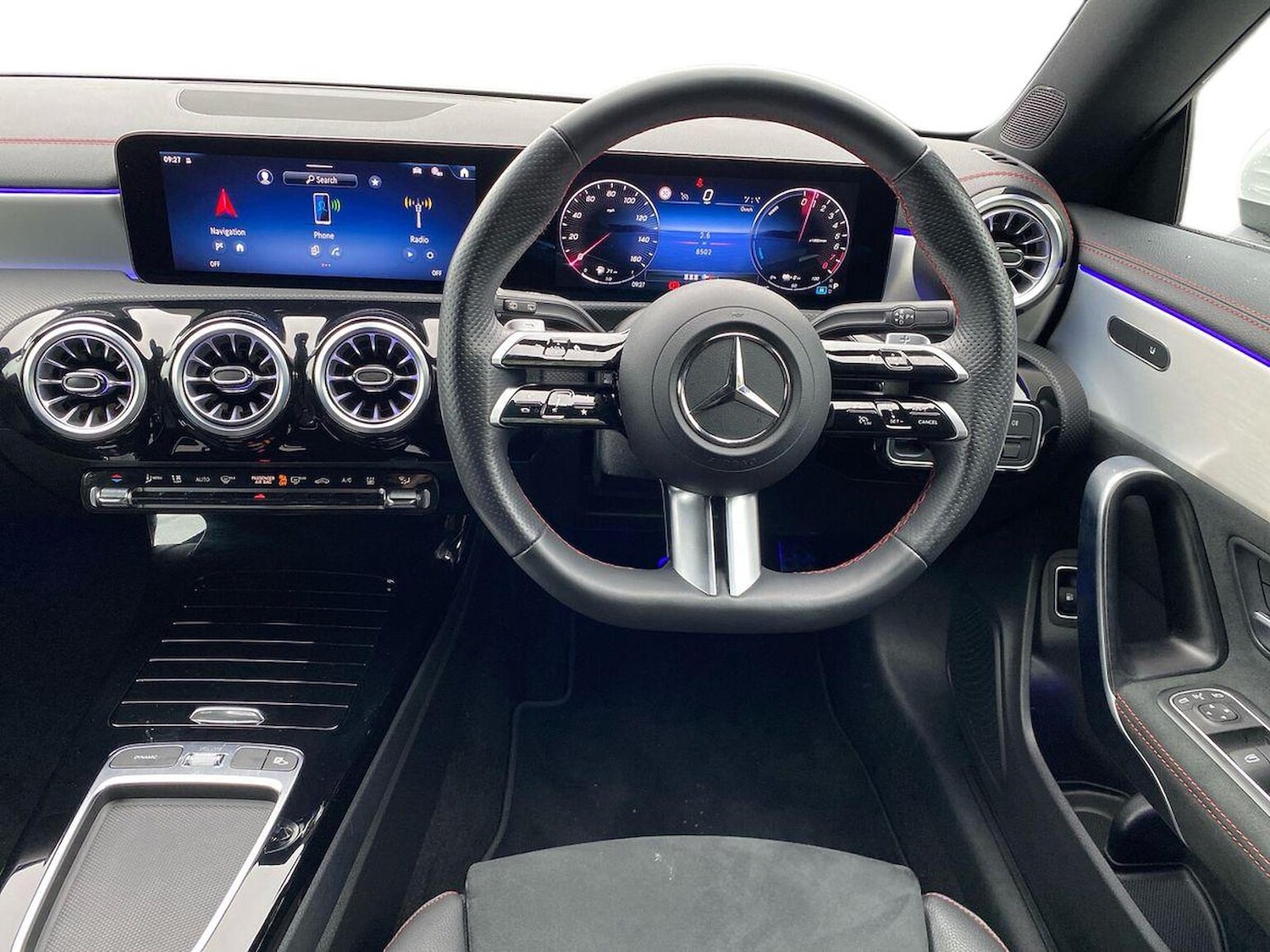 Used Mercedes-Benz CLA 2024 for sale - 76157140: Photo 9