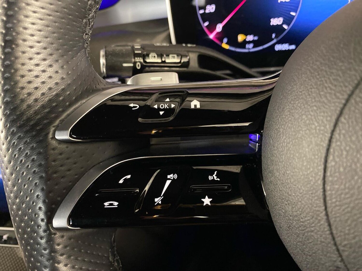 Used Mercedes-Benz GLC 2024 for sale - 76559740: Photo 28