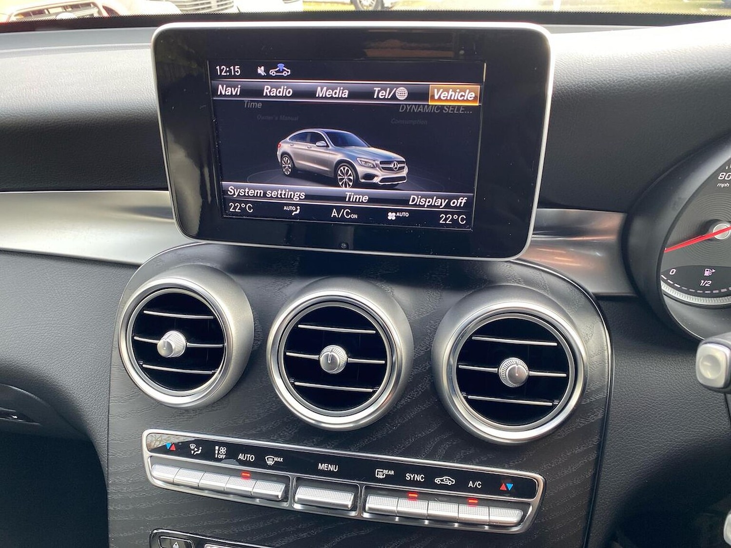 Used Mercedes-Benz GLC 2018 for sale - 76982878: Photo 11