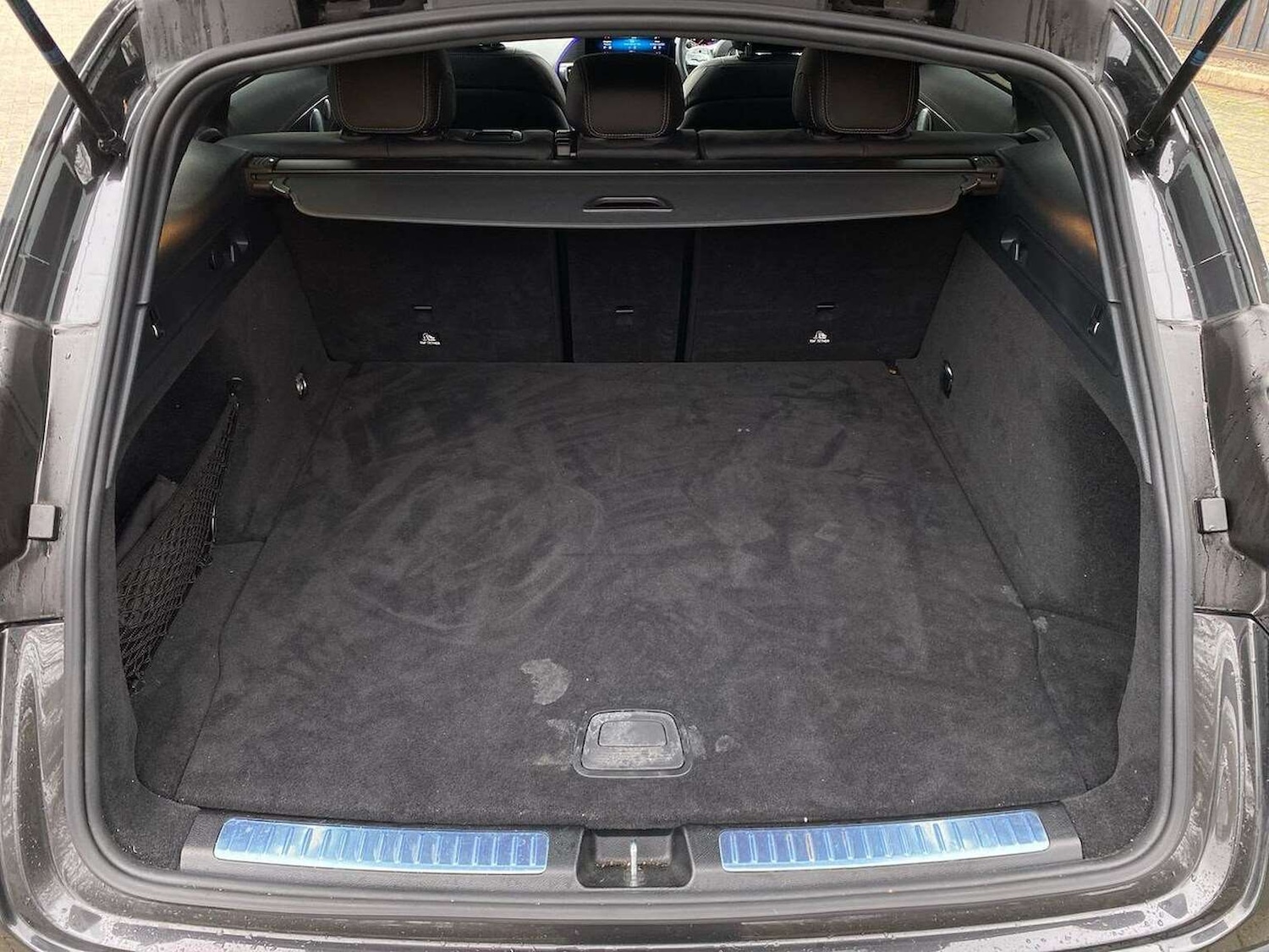 Used Mercedes-Benz EQC 2021 for sale - 77572933: Photo 17