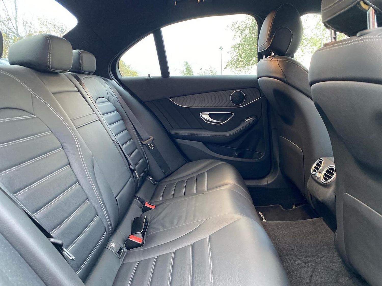 Used Mercedes-Benz C Class 2020 for sale - 76449588: Photo 16