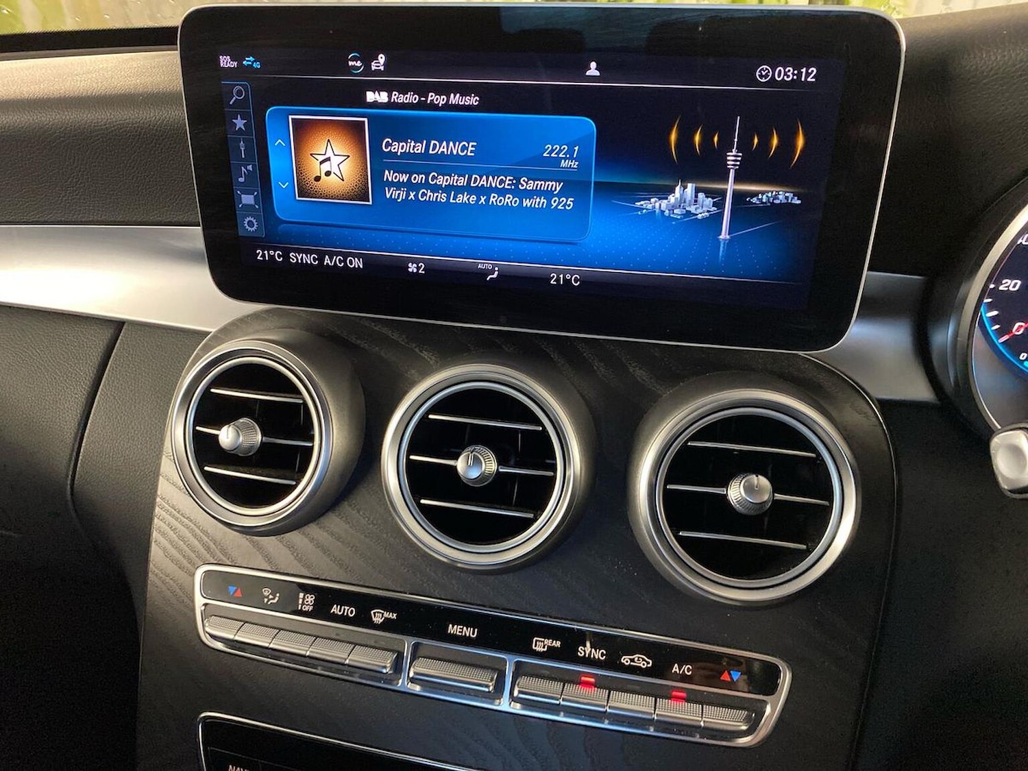 Used Mercedes-Benz C Class 2020 for sale - 76449588: Photo 25