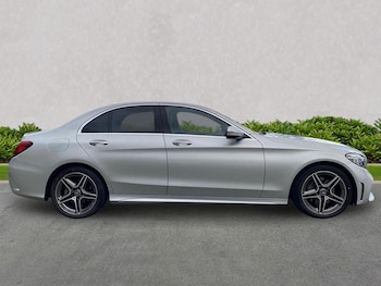 Used Mercedes-Benz C Class 2020 for sale - 76449588: Photo