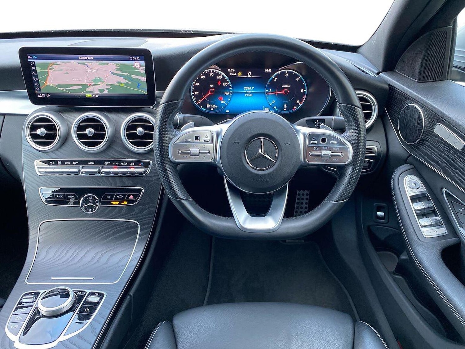 Used Mercedes-Benz C Class 2020 for sale - 76449588: Photo 9