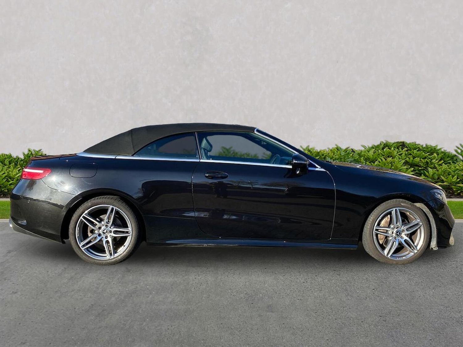 Used Mercedes-Benz E Class 2019 for sale - 76762414: Photo 3